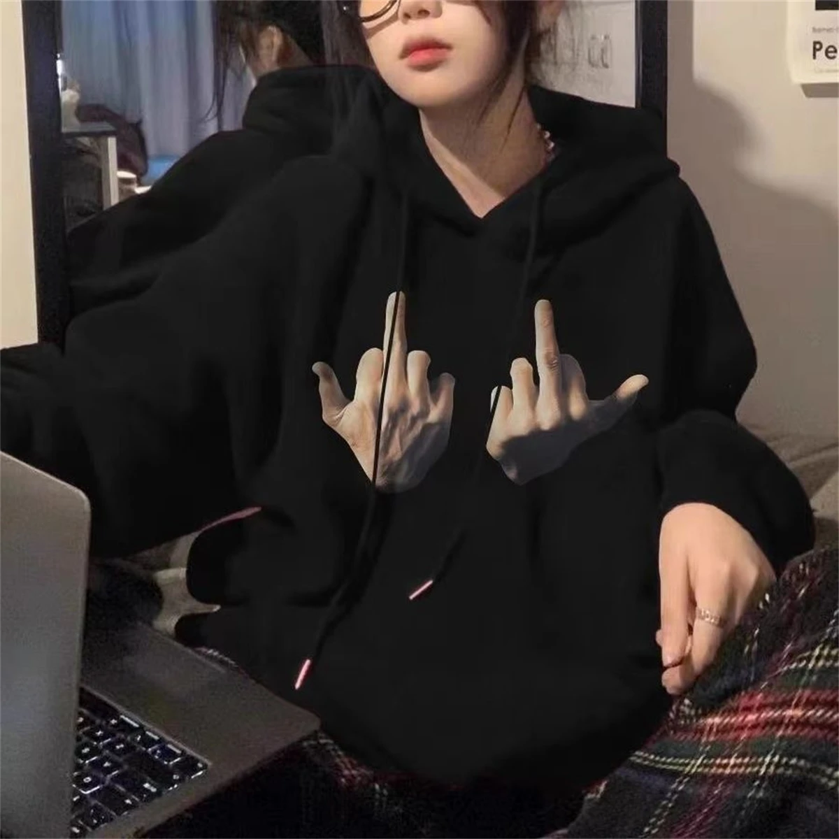 

Black Oversized Gothic Hoodie Men High Street Hooded Sweatshirt Girls Couple Tops Casual Hip Hop Spring Autumn Japan Hoodies