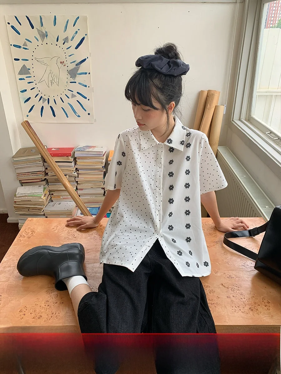 

Женская летняя повседневная рубашка с коротким рукавом и свободным кроем, с японским пэчворком, цветочным принтом и звездами, в стиле Holid Map "a Bru"