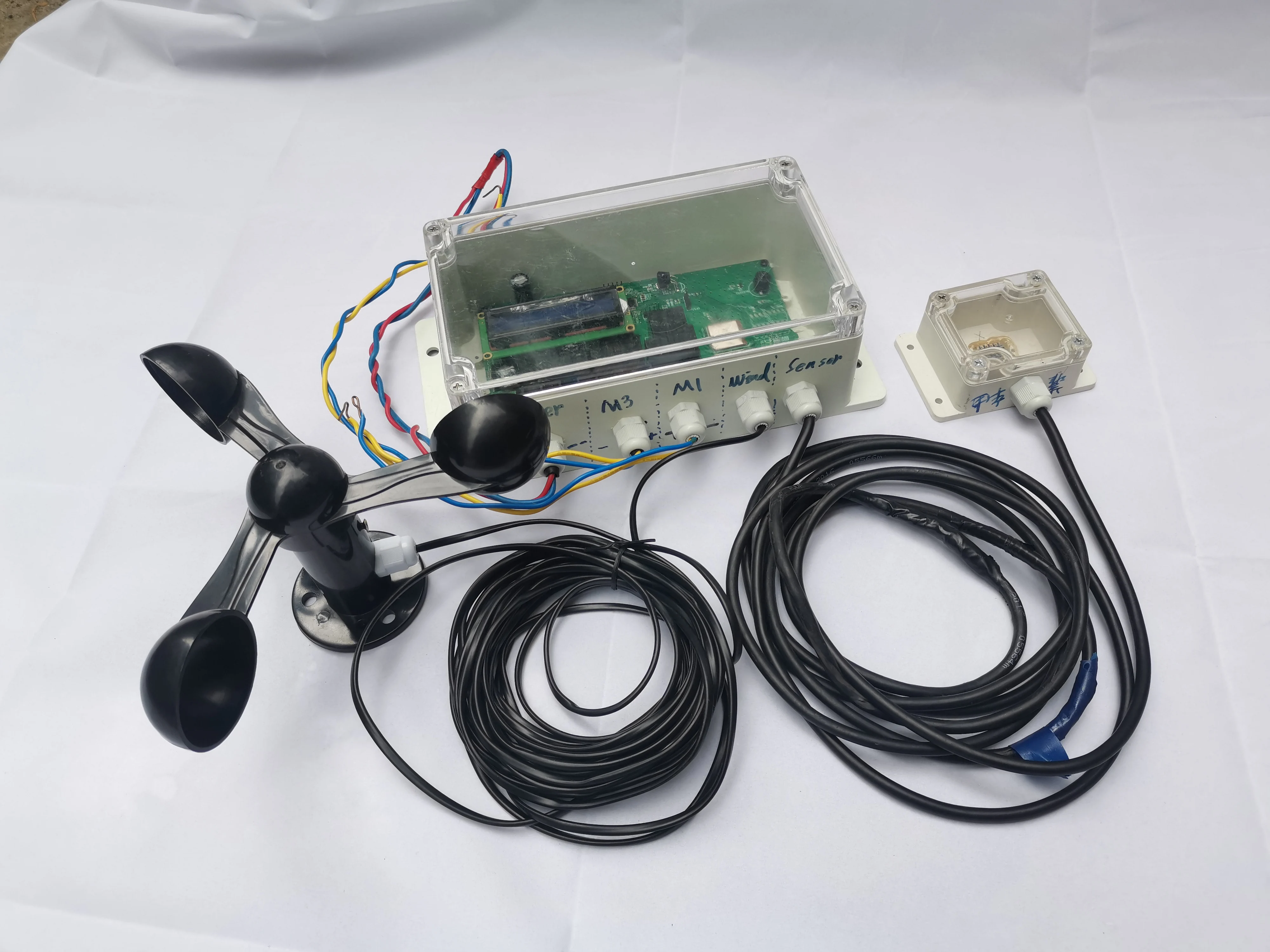 TLF Automatic Single Axis Solar Tracker Controller  Manufacturer's Solar Panel Orientation System