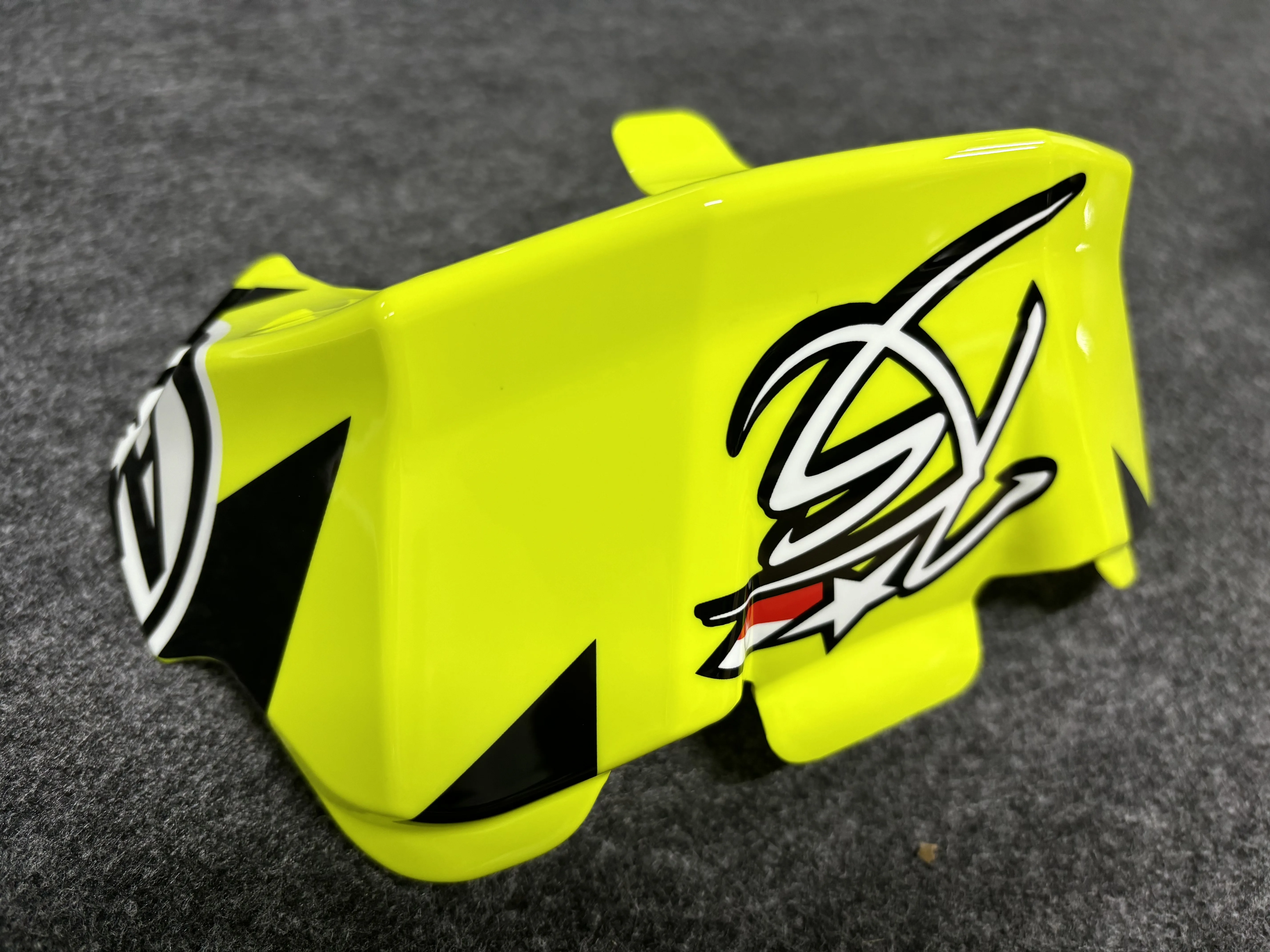 

Для ARAI 34 RX7X RX-7X RX7V EVO Chaser-X CORSAIR-X ECE EU задняя отделка спойлер для шлема аксессуары для спойлера для шлема