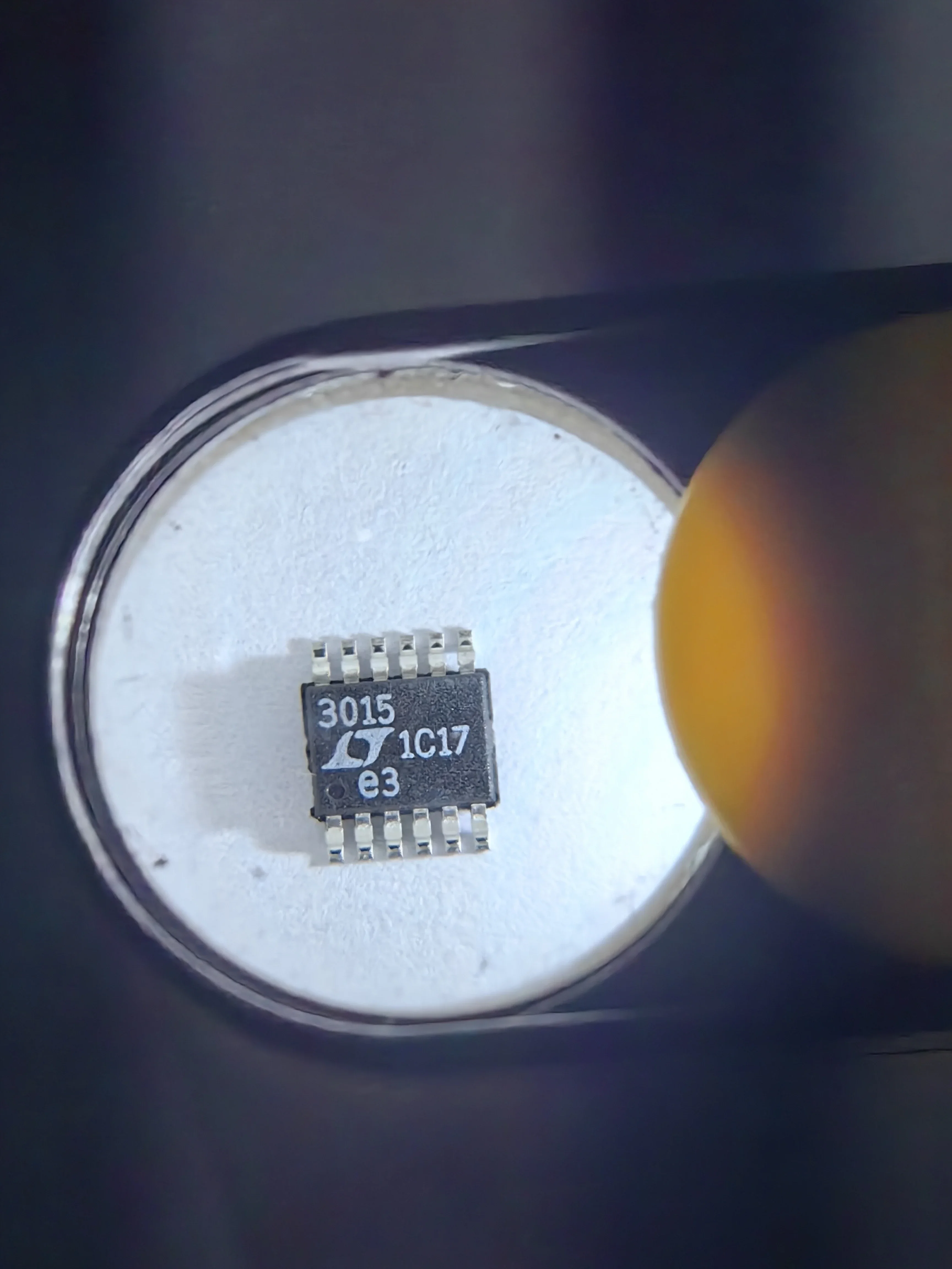 LT3015 LT3015EMSE LT3015IMSE LT3015MPMSE - 1.5A, Low Noise, Negative Linear Regulator with Precision Current Limit