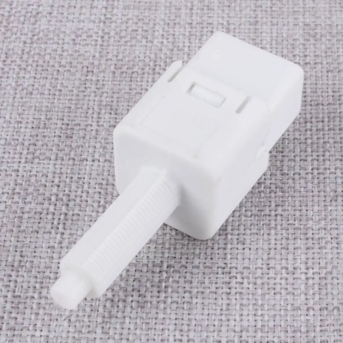 253203JA0A Brake Stop Pedal Light Lamp Switch Fit for Nissan Altima Murano Pathfinder Rogue Sentra Titan Infiniti JX35 QX60
