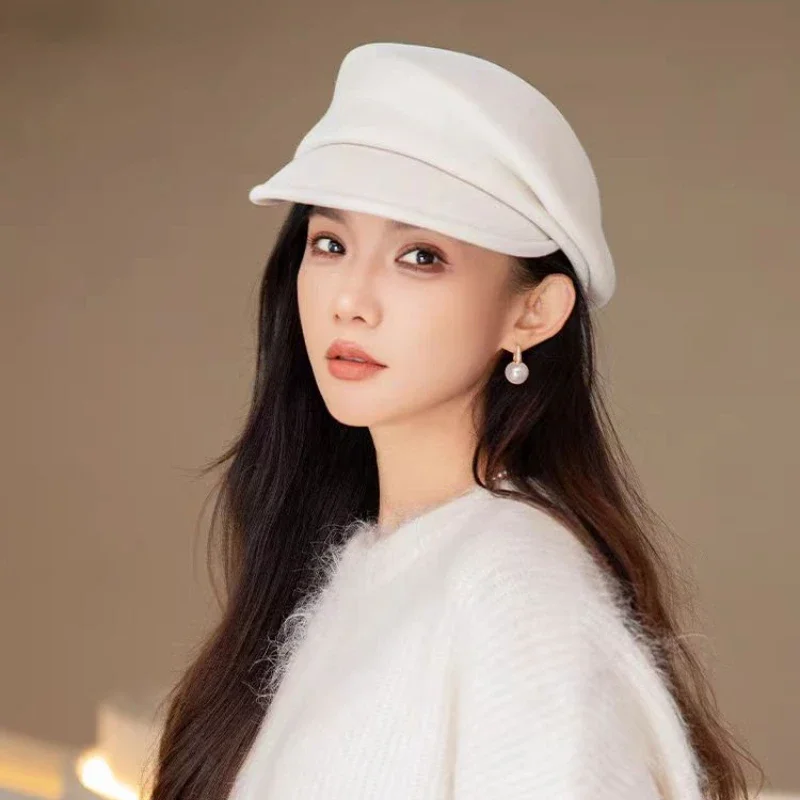 2023 Party 100% Pure Wool Custom Autumn and Winter Beret Designer Wedding Ladies New Peaked Cap Banquet Cloche Top Hat Wholesale