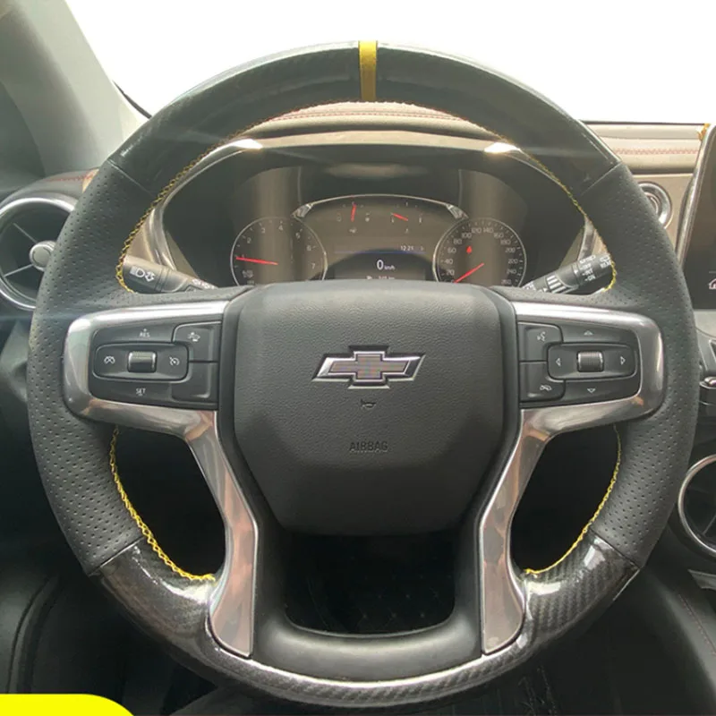 Hand-stitched Carbon Fiber Genuine Leather Car Steering Wheel Cover For Chevrolet Blazer Silverado 3500HD Suburban 2020-2023