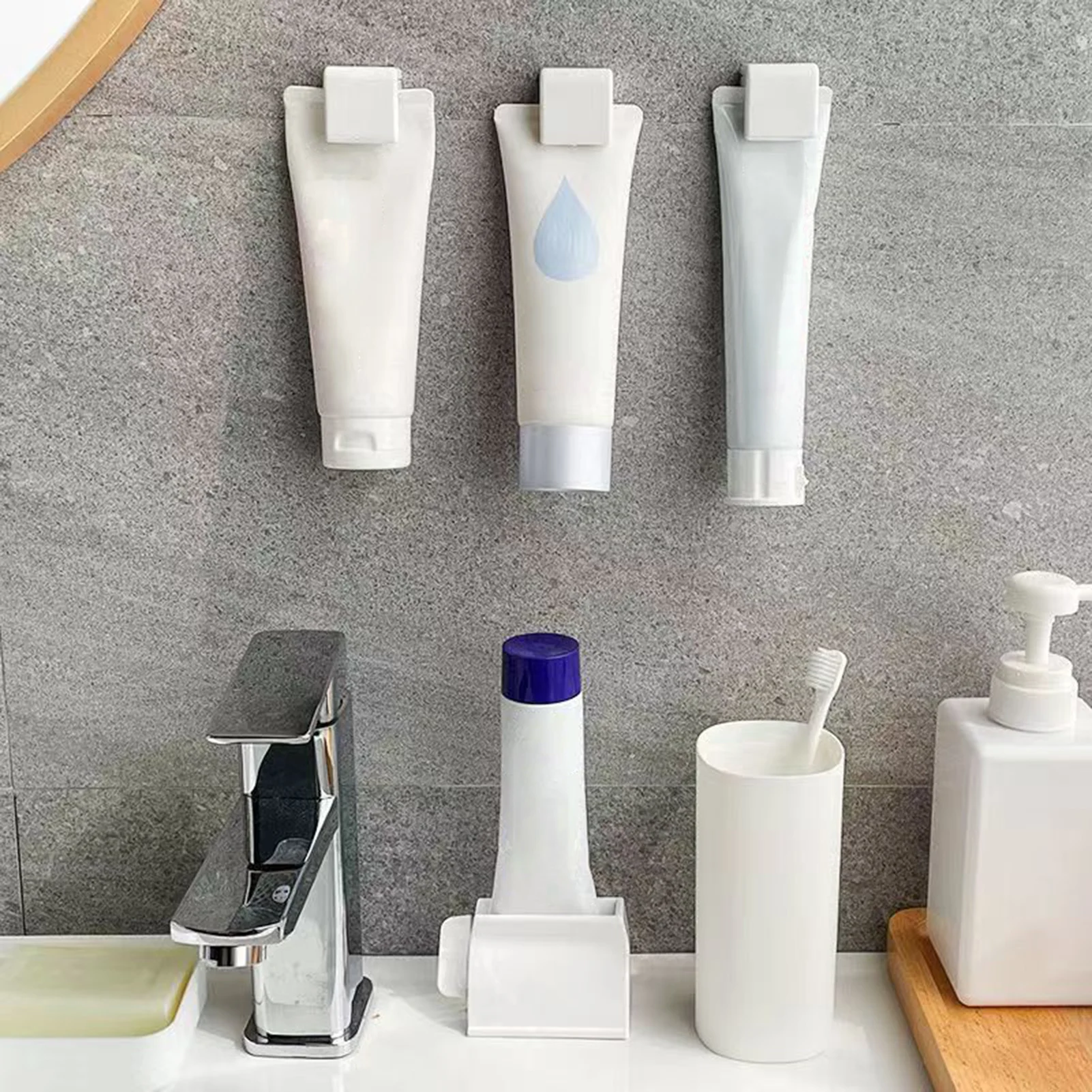 Wall Hanging Toothpaste Holder Rack Inner Buckle Design Non-Slip Plastic Clips Bathroom Facial Cleanser Creams Organizer Rack