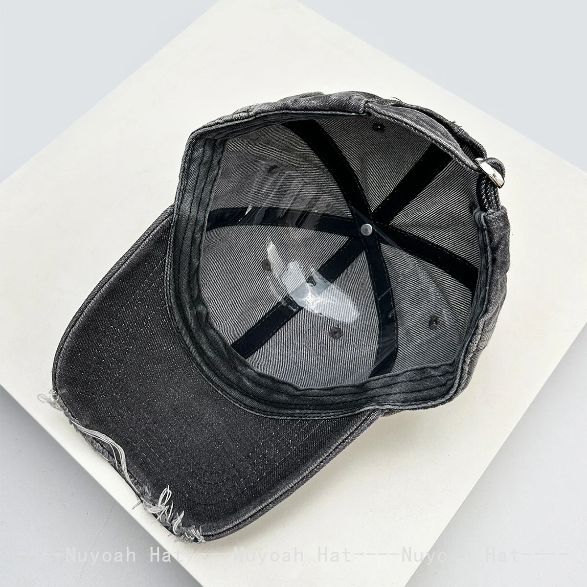 New Men Women Broken Style Rivet Gradient Color Baseball Hats Sunshade Personal Versatile Retro Peaked Caps ins Fashion Street 5