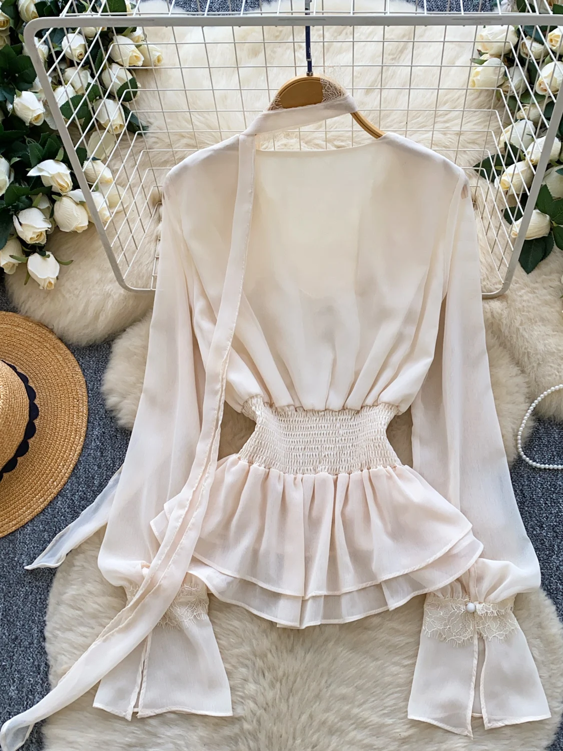 French Sle Loose Fit V-Ne Lace Trim Bluse Damen Herbst Long Sve Chiffon Irt Ne Hanging Bell Bot Eath Top