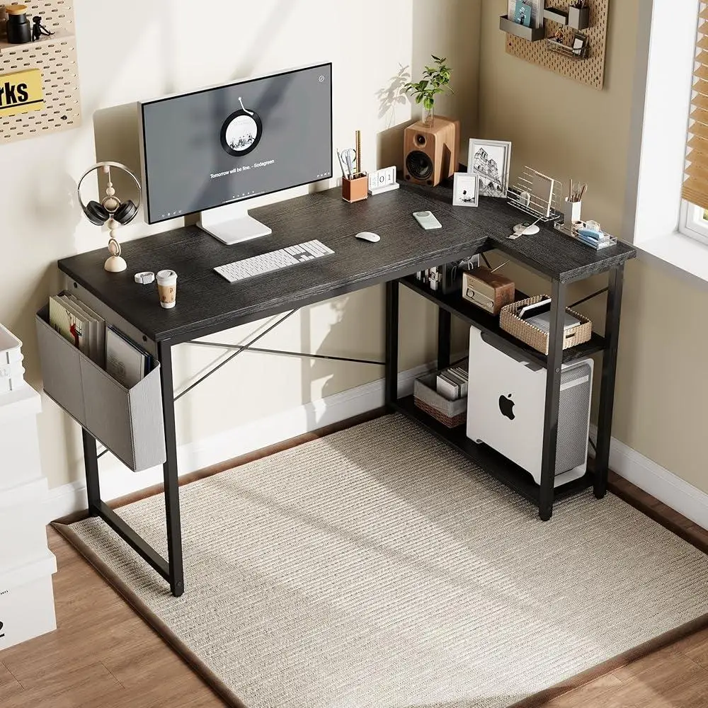 Scrivania a forma di L con ripiani e borsa portaoggetti Tavolo angolare per computer Workstation da gioco Studio per ufficio domestico