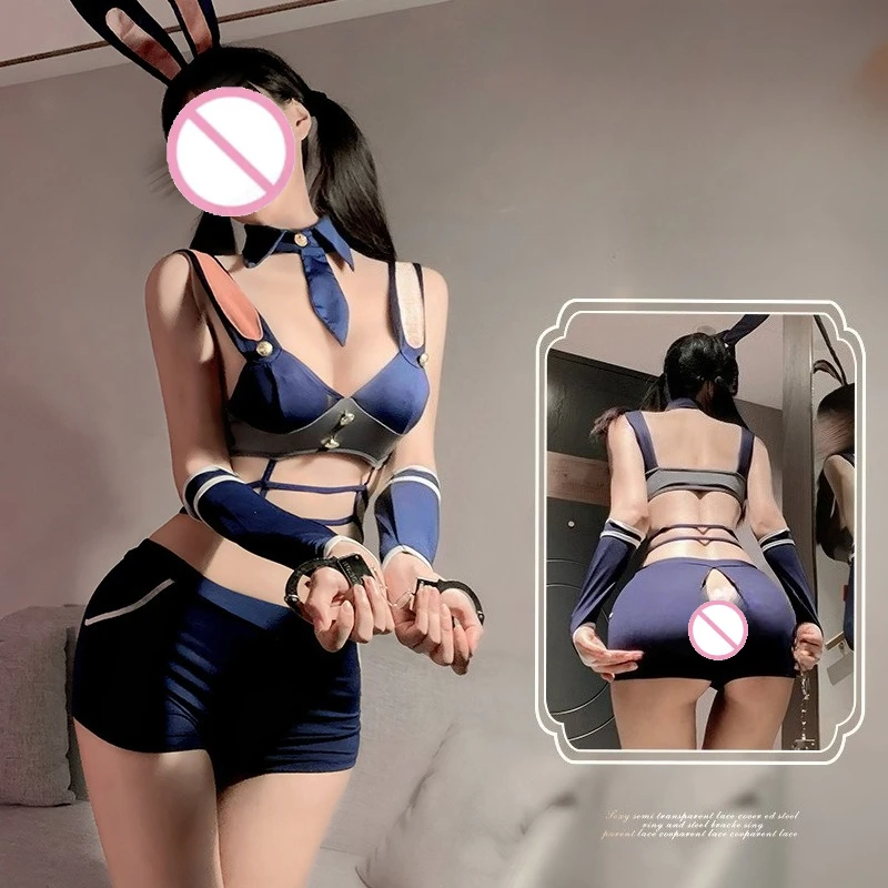 バニーモチーフのストラップハーネスセット — ブラ＋ショーツ＋小物