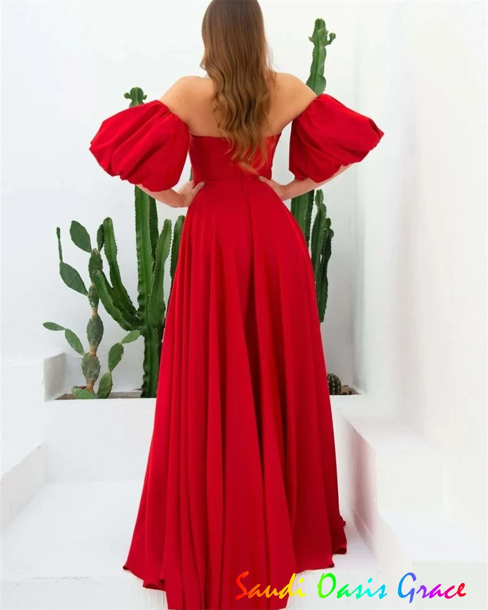 Maßgeschneidertes, maßgeschneidertes klassisches Abendkleid aus rotem Satin, exquisite trägerlose Abiballkleider mit abnehmbaren Ärmeln für besondere Anlässe