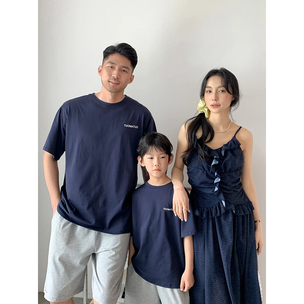 2026 Summer Family Matching Outfits Navy Blue Polka Dot Cami Midi Dress & T-Shirt Set For Mom Dad Kids Beach Vacation Wear