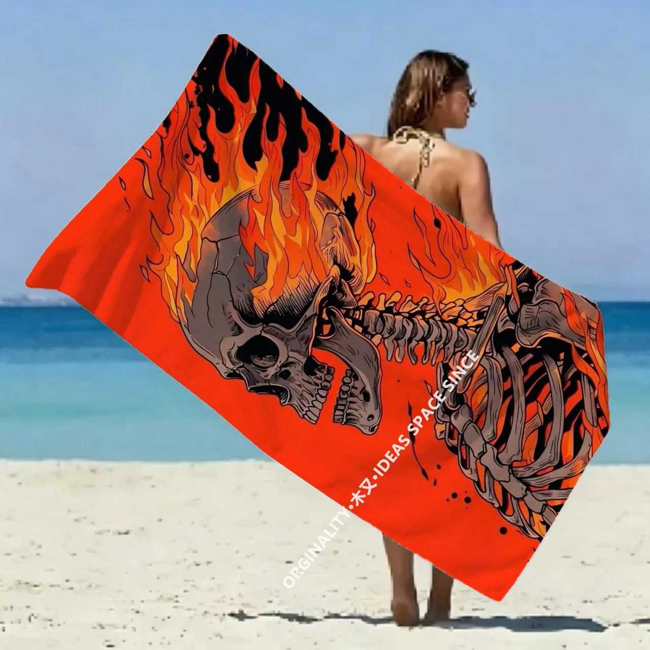 Flaming Skull Gothic Beach Towel Patterned Sunscreen And Windproof Suitable For Swimming Pool Camping Travel