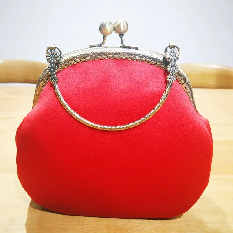 Old Money Lucky Red Kiss Lock Handbags Gold Thread Hand-Embroidered Xi & Phoenix Coin Purse For Wedding Honeymoon Accessories