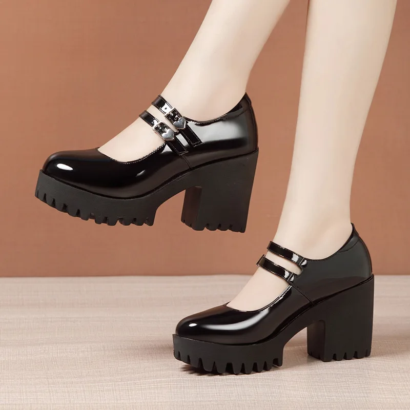 2025 خمر براءات الاختراع والجلود ماري جين المرأة أحذية منصة كتلة عالية الكعب الراحة مكتب نموذج أمي حذا فردي للسيدات