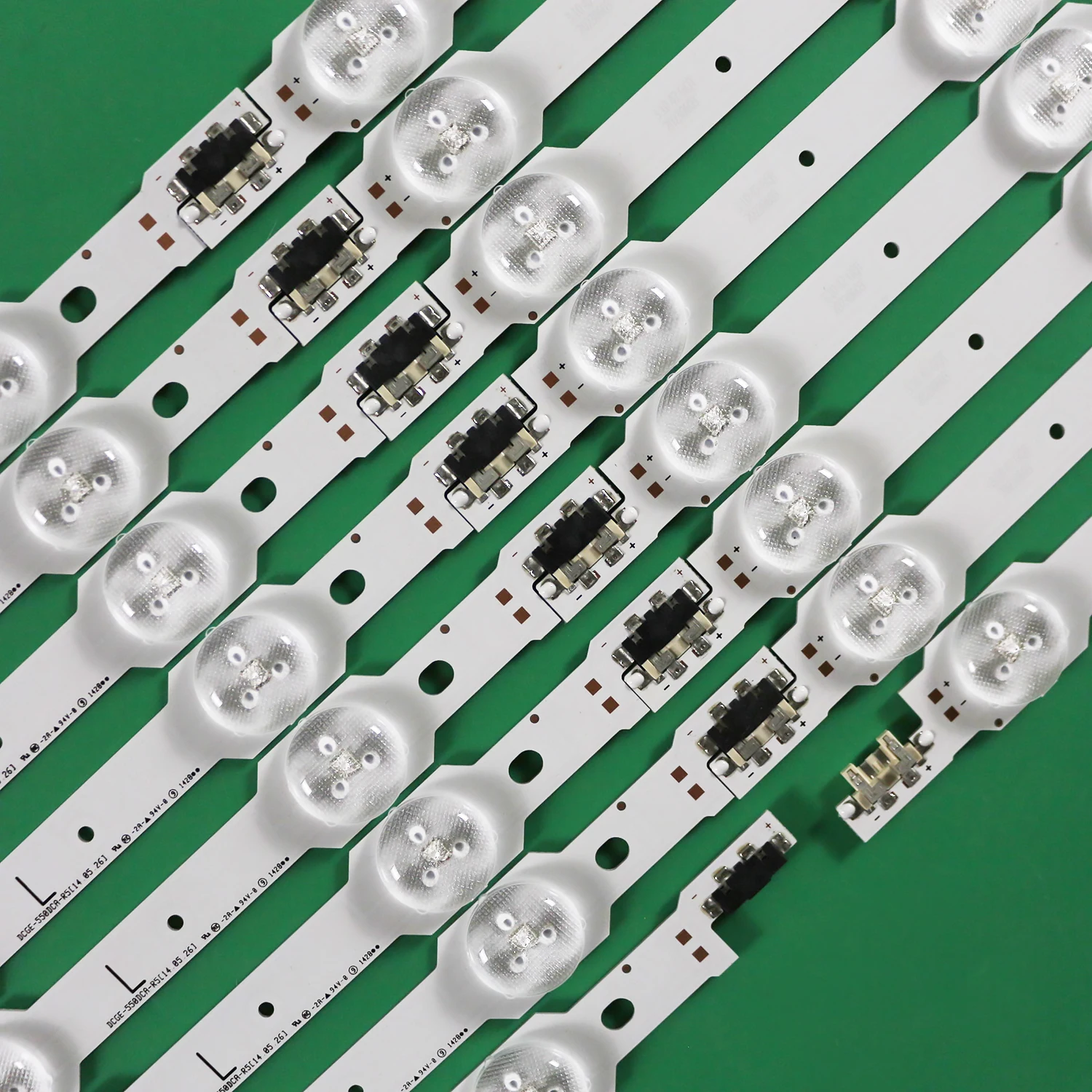 شريط إضاءة خلفية ليد لسيارة سامسونغ ، 15 مصباح ، 55 "، 2014SVS55 ، ، 334494a ، 5750dca ، UE55HU7100 ، UA55HU7800 ، UE55HU7200