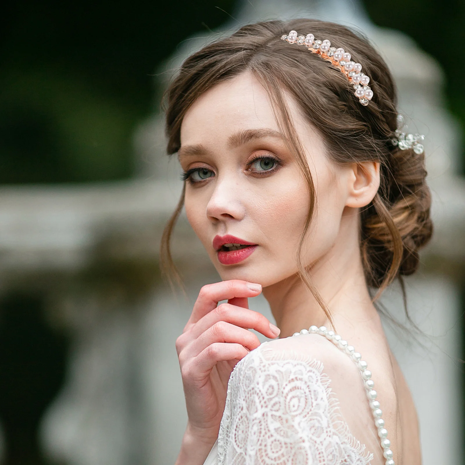 

Жемчужная расческа для волос с кристаллами, боковая заколка для волос, элегантные аксессуары для свадебной вечеринки, свадебные головные уборы, заколки с жемчужными пуговицами