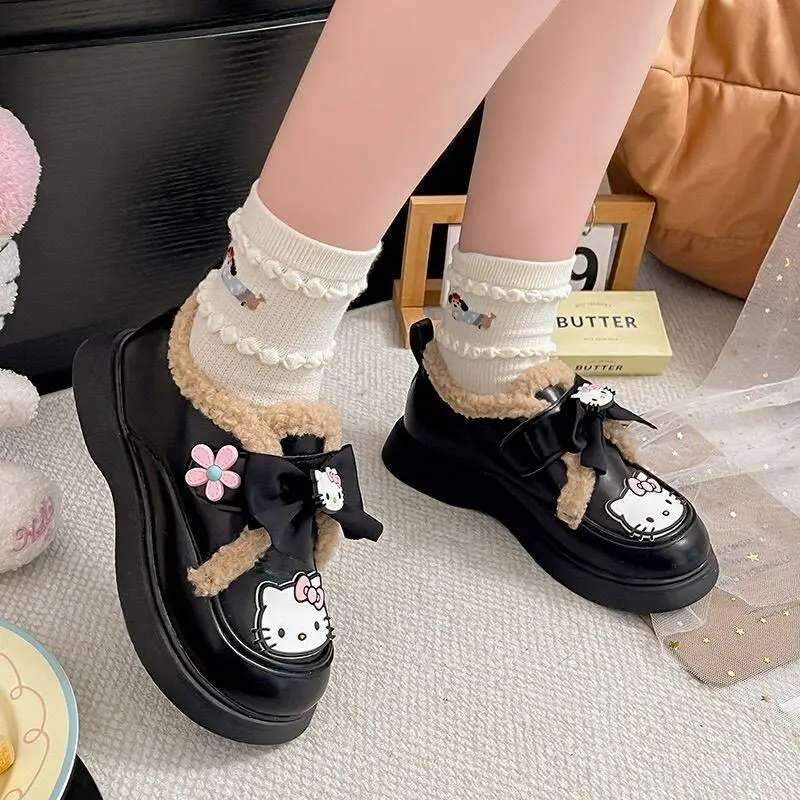 أحذية سانريو هالو كيتي القطنية للفتيات 2025 نمط جديد لشتاء مع أحذية أطفال قطيفة وسميكة أحذية أطفال أولادي وبناتي #1