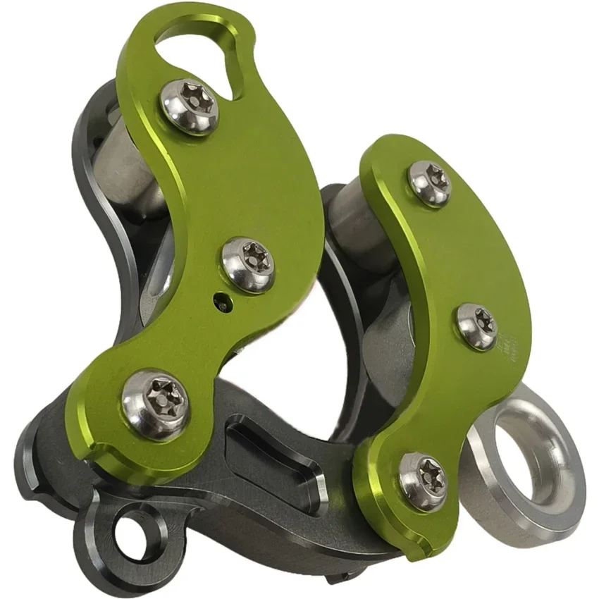 

Tree Climbing Gripper Eight Rings Climbing Tree Mechanical Grip (Without a rope) Suitable for Ranging From 10.5 to 11mm