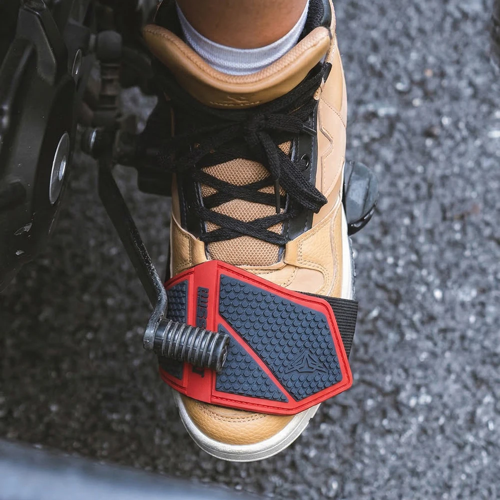 واقي حذاء لنقل السرعات في الدر - مراجعة Motorcycle Gear Boots وسعره