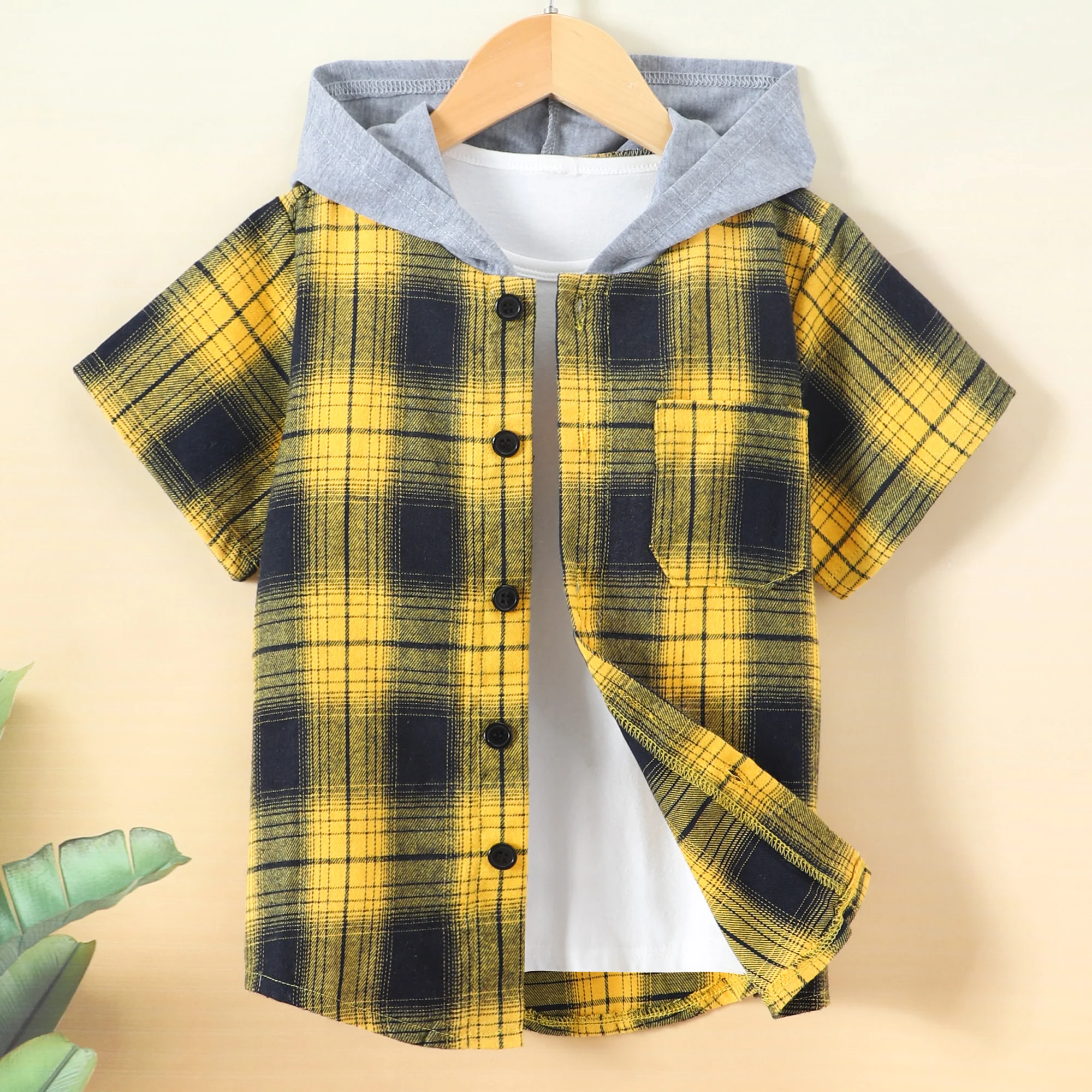 

2024 Summer New Boys' Summer Fashion Casual Short Sleeve Plaid Shirt Hooded Shirt Clothing for Boys Summer Fashion Causal Plaid