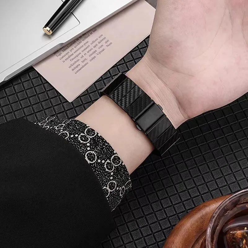 Cinturino in metallo con motivo in fibra di carbonio per Samsung Galaxy Watch 7 Ultra 47mm Accessori per cinturini sostituibili