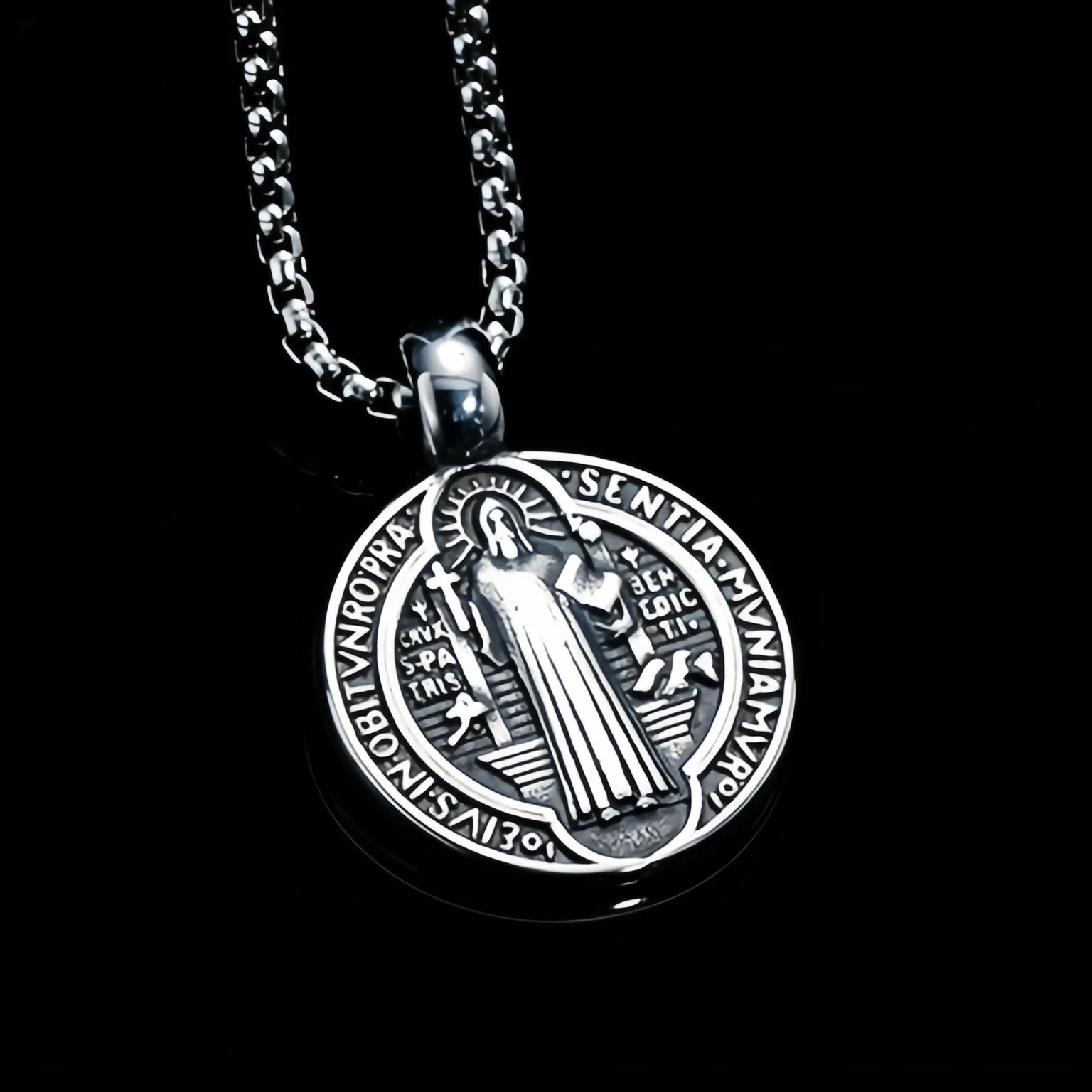 Edelstahl-Halskette mit Medaille des Heiligen Benedikt, San Benito-Medaille, Halskette für Männer und Frauen, spiritueller Anhänger mit der Jungfrau Maria für Männer – Detail 5