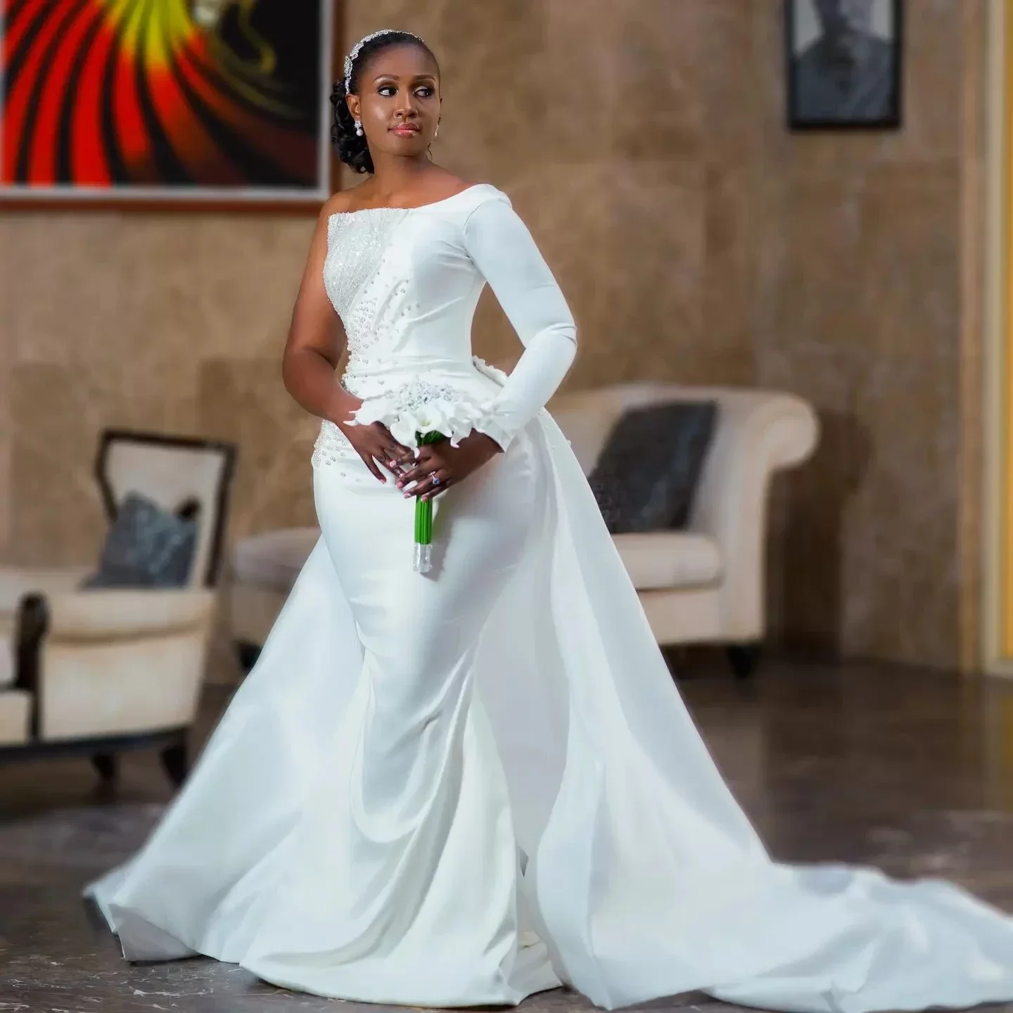 Maßgeschneidertes Perlen-Meerjungfrau-Hochzeitskleid mit abnehmbarer Schleppe, Perlen, eine Schulter, lange Ärmel, Brautkleider Robe De Mariee