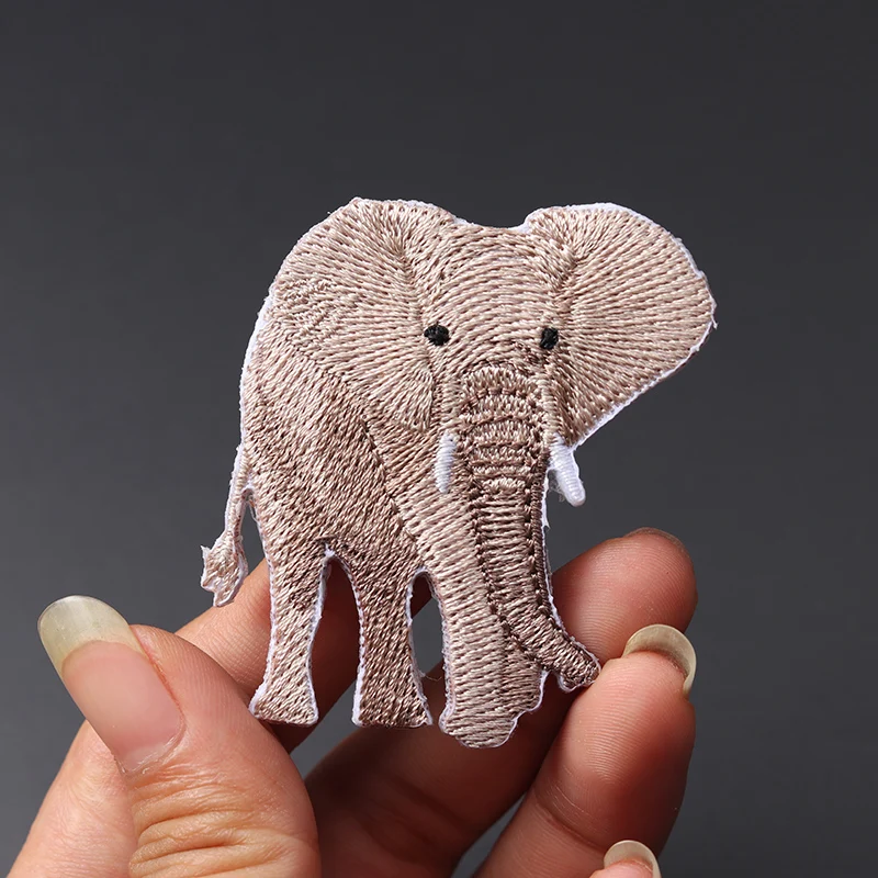 Cartoon elephant size: 5.5X4.5CMPatches Embroidery Applique Clothes Sewing Supplies Decorative Iron on Badges Patch