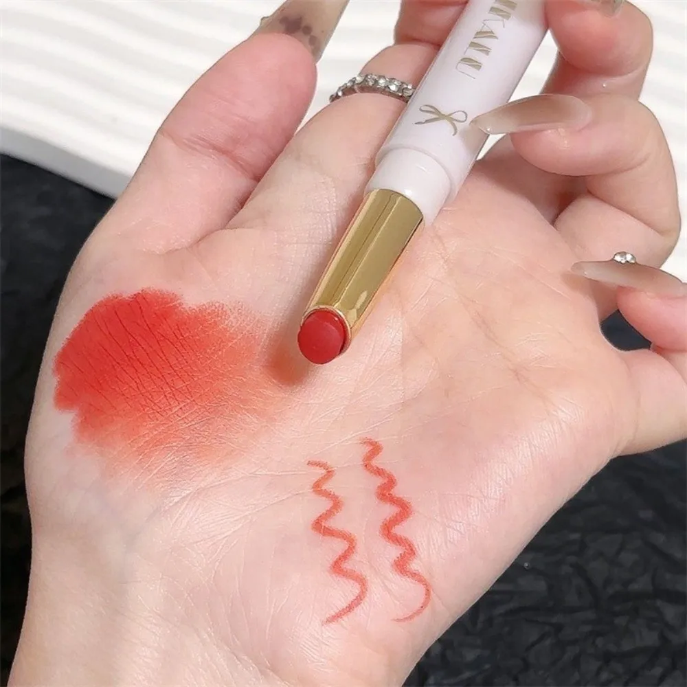 Regali Matita per labbra a doppia estremità Rossetto opaco idratante non trasferibile a lunga durata Rossetto opaco morbido impermeabile