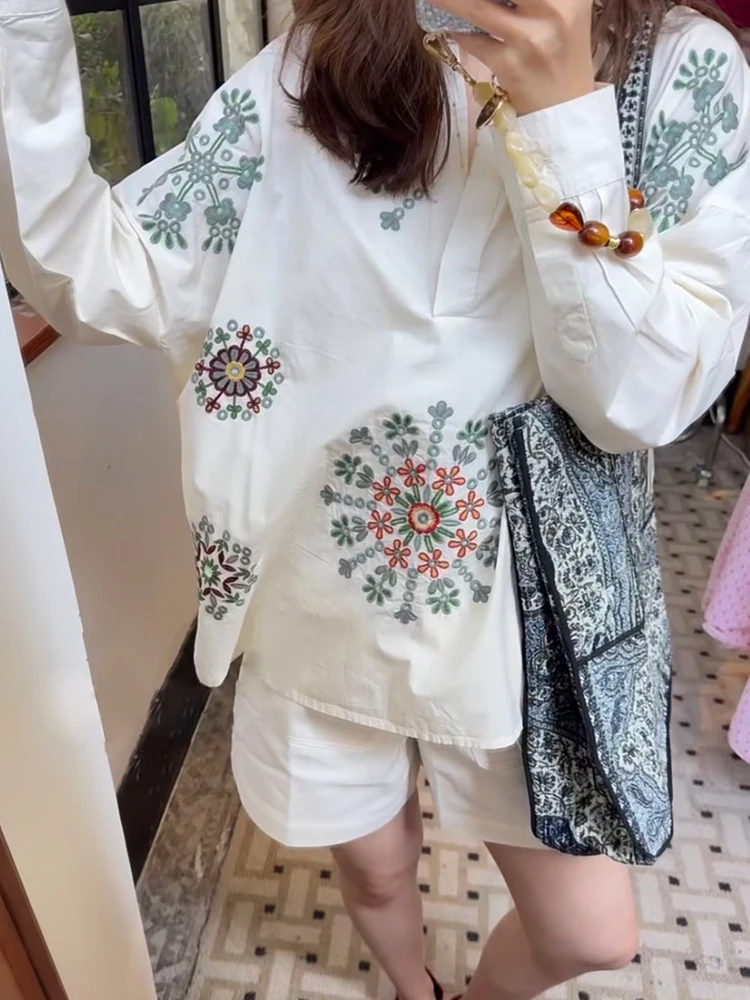 

French Style Embroidered Flower Long Sleeve round Neck Shirt Summer 2025 Holiday Mood Cotton Loose Fit Women's Shirt