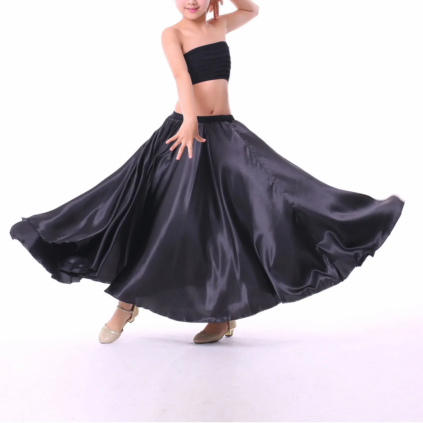 Enfants fille espagnol Paso Doble corrida salle de bal Latin Flamenco Tango danse Performance Costume en mousseline de soie 360 °   Jupe longue Vêtements de danse
