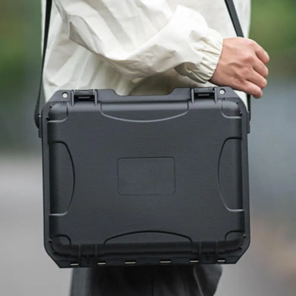 حافظة صلبة مقاومة للماء مكونة من طبقتين لكاميرا DJI Osmo Action 6 صندوق تخزين محمول للسفر مع ملحقات مقاومة للانفجار #2