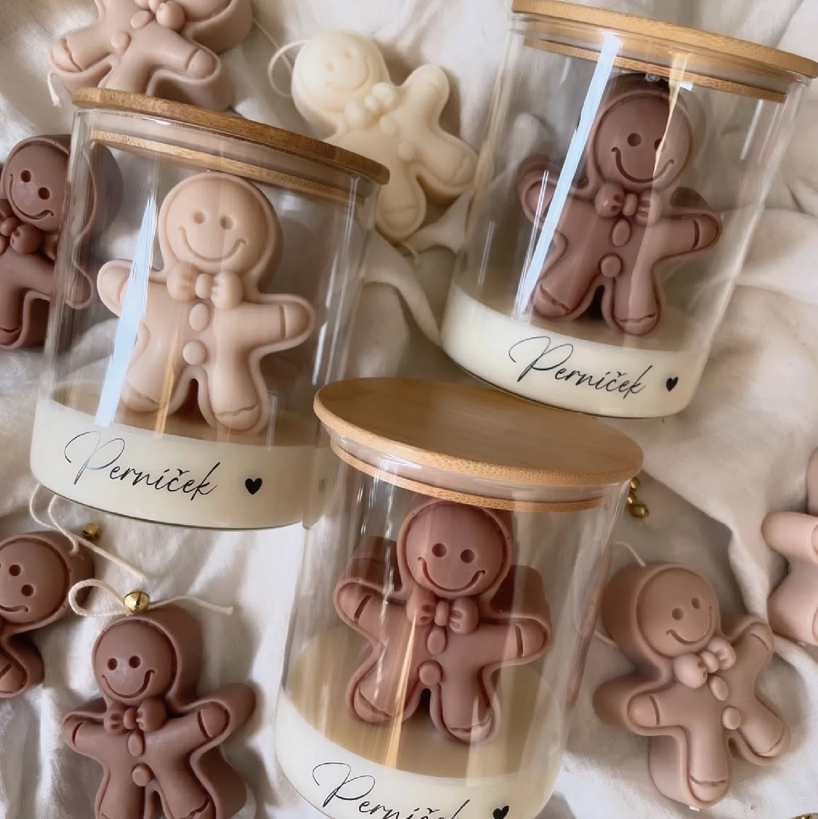 White Peach Oolong Scented Candle Home Atmosphere Scented Candle Christmas Gingerbread Man Soybean Mixed Wax Cup Wax