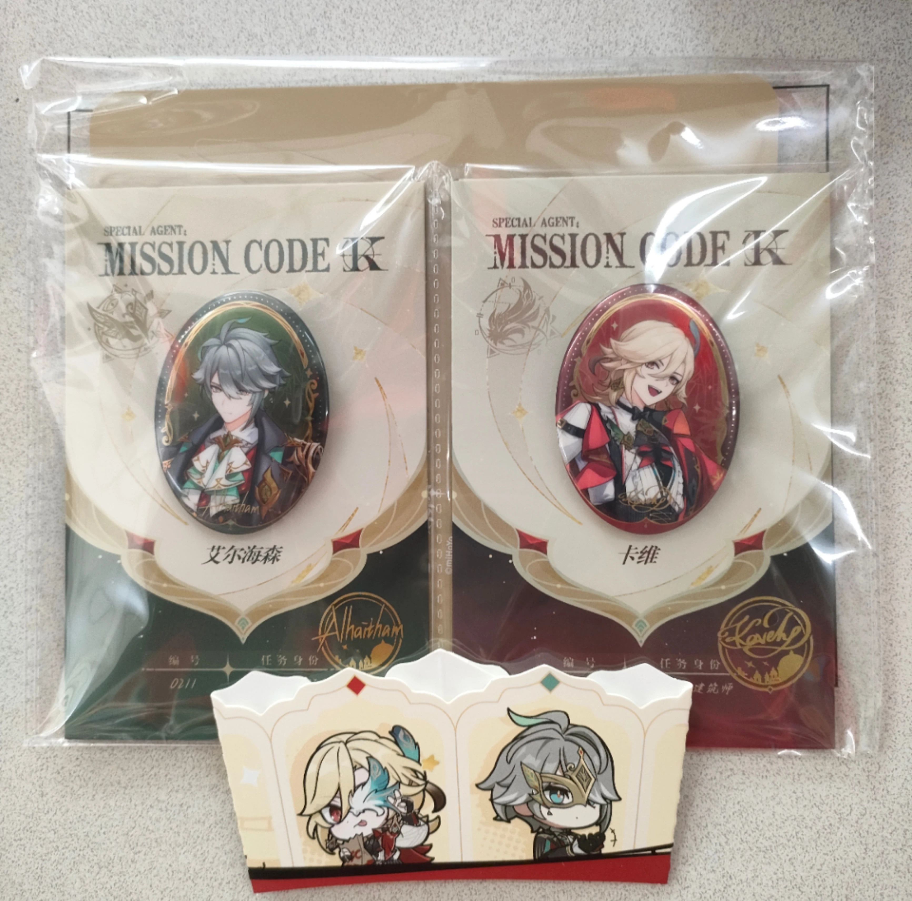 Genshin Impact 게임 피규어 Merch Lyney Lynette Alhaitham Kaveh 배지 아크릴 스탠드 티켓 키 체인 주변 장치 장난감 선물