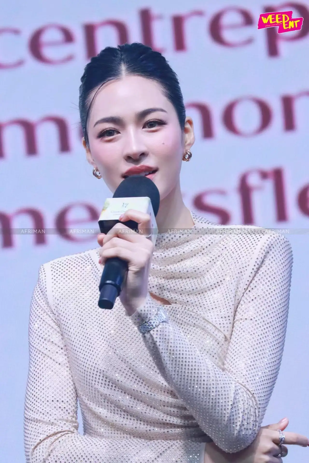 Women Hot Drill Beaded Stand Collar Pleated Sexy Blingbling Top Shirt