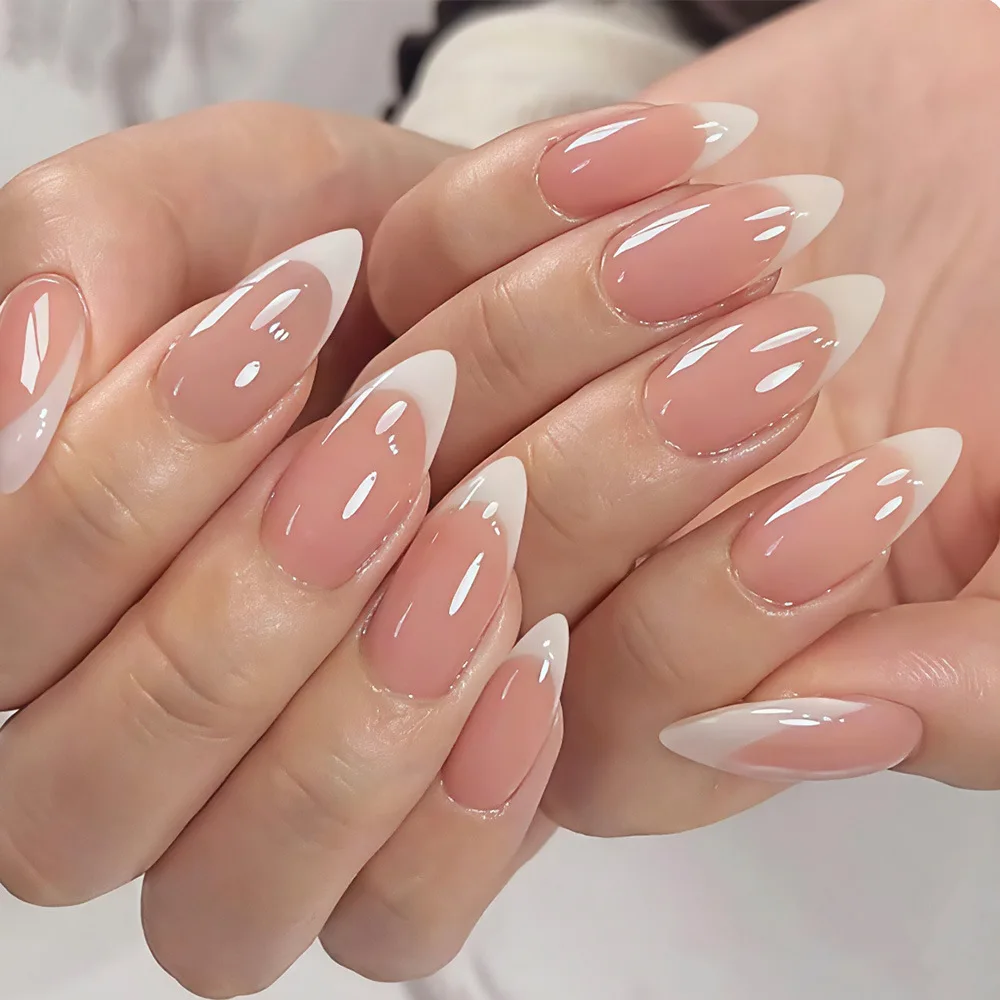 30 قطعة/المجموعة/مجموعة أظافر صناعية متوسطة اللوز للنساء والفتيات بسيطة ذهبية وفضية وأحمر وأسود وأبيض وأطراف حافة فرنسية اضغط على الأظافر الصناعية