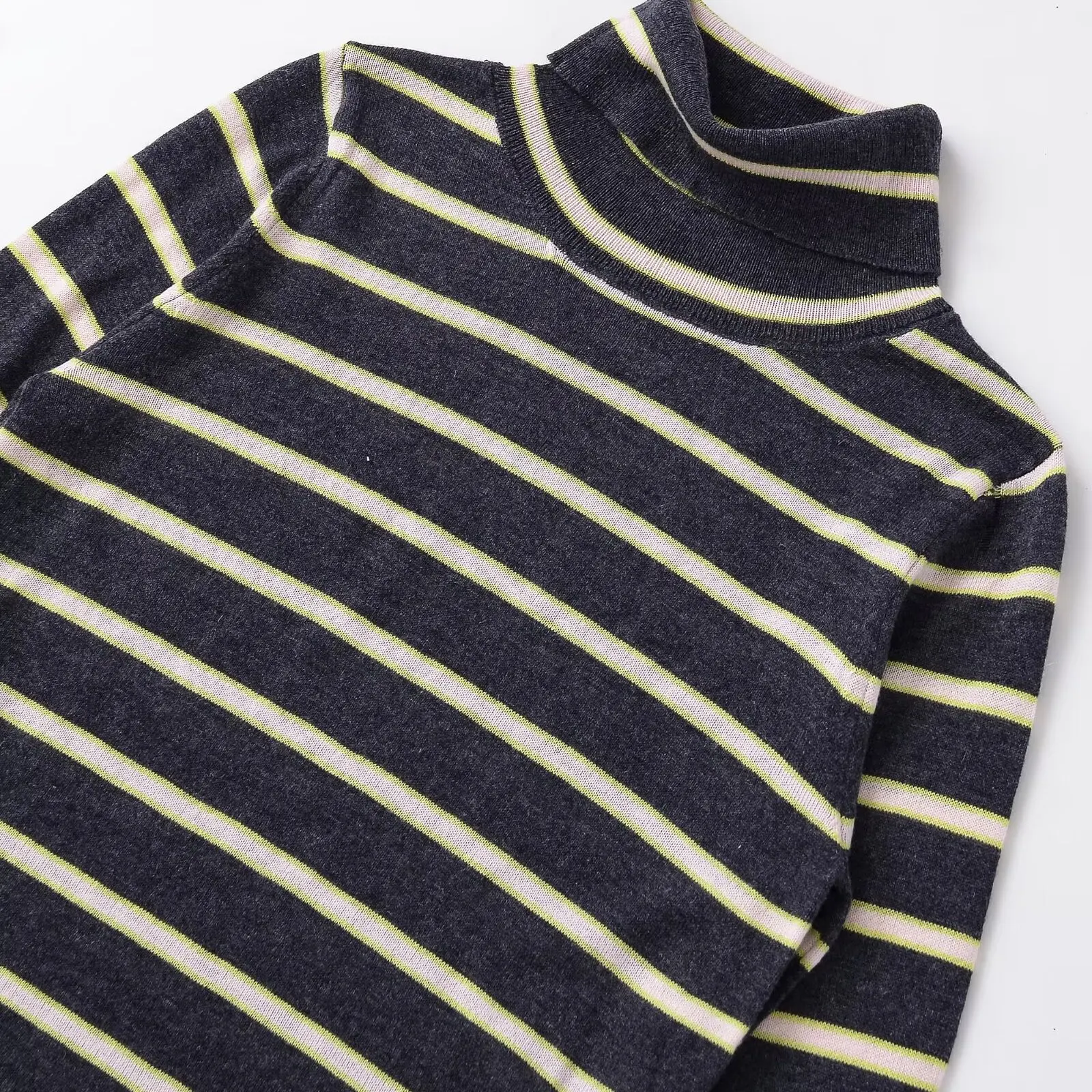 Faionable Ultradünne gestreifte Strickwaren JNLEAOG Damen SLE Herbst Neuankömmling Weiches Polyester Langes Sve Oberteil mit hohem Kragen