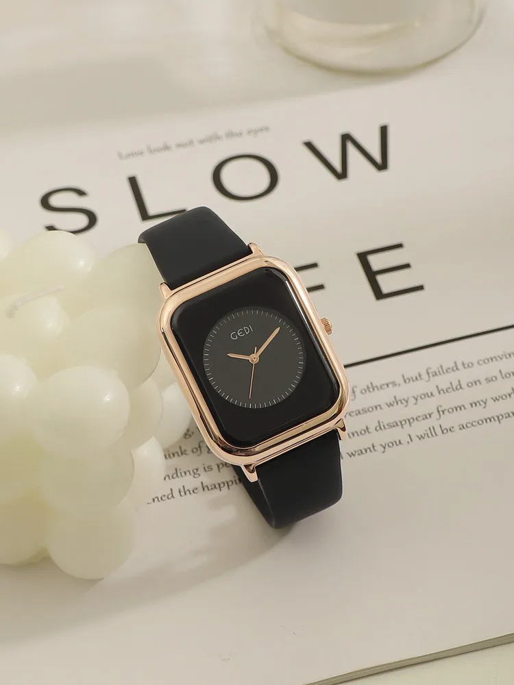 New Luxury Silicone Women'S Watch With A Simple And Elegant Large Dial; A High-Quality, Carefully Selected Women'S Wristwatch.