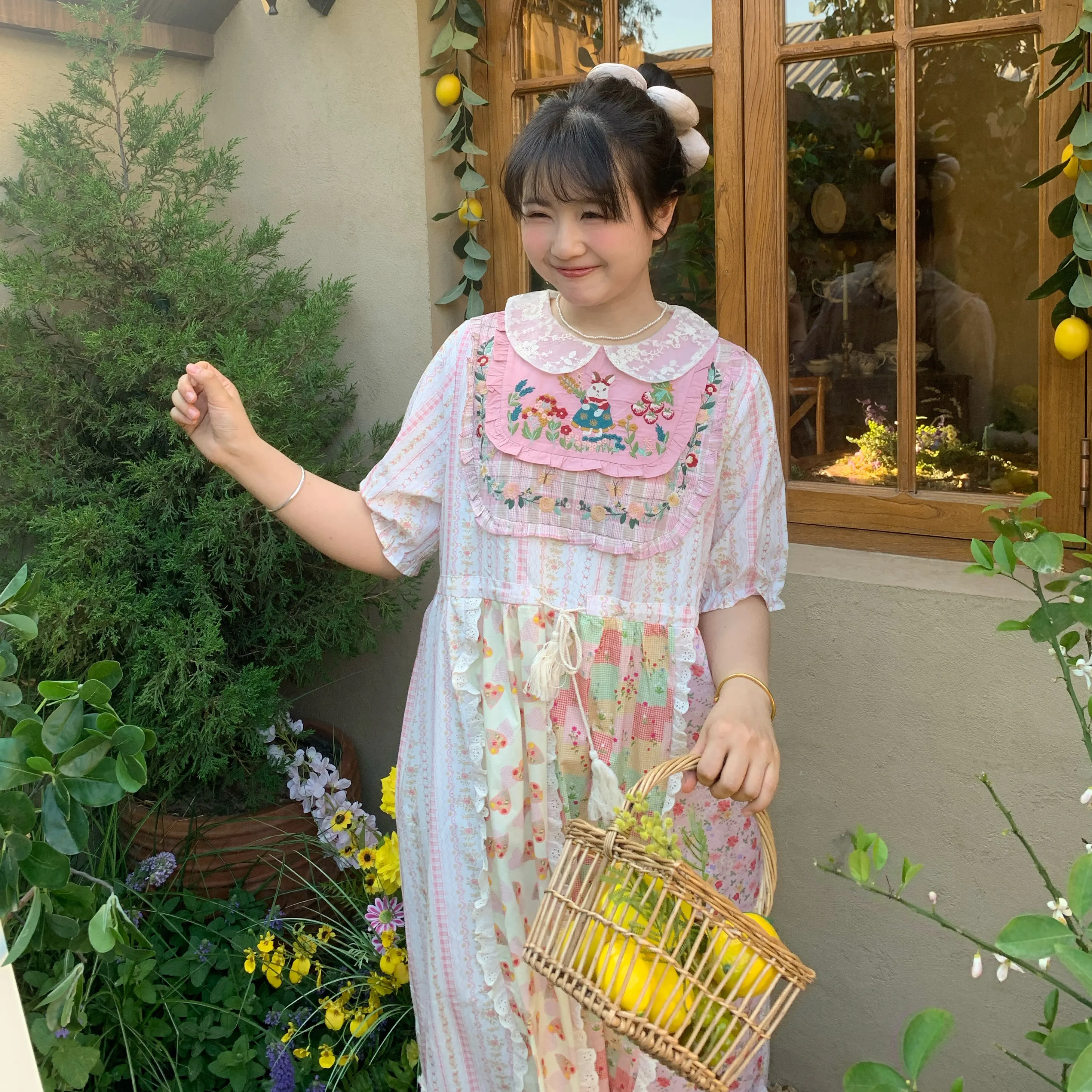 Schattig bloemenborduurwerk ort Sve Kanten kraag Taille Cinched Dr Girl's Summer Dr A-lijn rok Hoge taille Bubble Sve