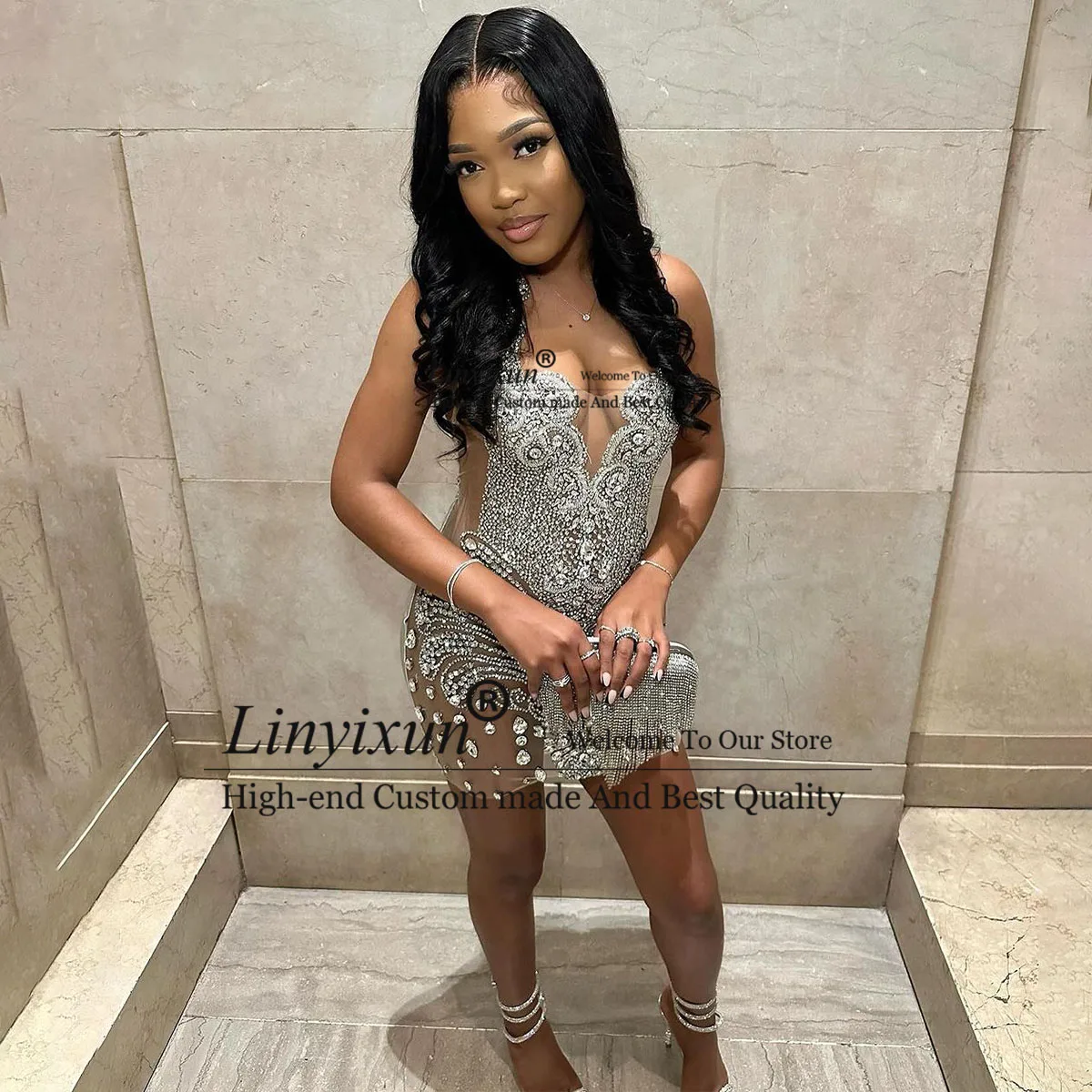 

Sparkly Diamond Short Prom Dresses Beaded Mini Cocktail Dresses Sleeveless Crystal Evening Party Gowns Robe De Bal Custom-Made