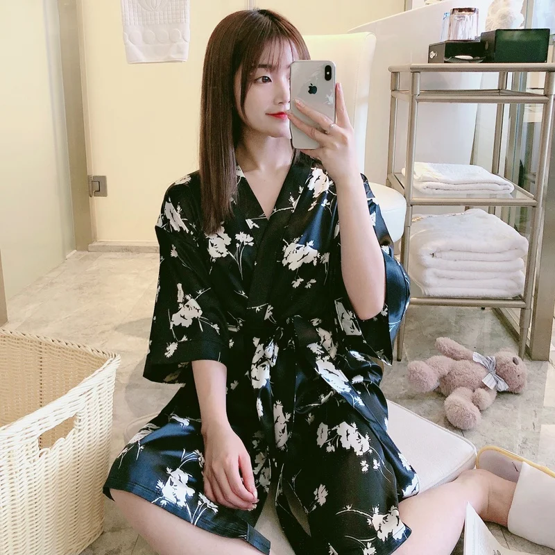 

Silk Spwear Women's Summer Thin ort Sve Nightgown Robe Japanese Sle Kimono Sexy Batobe plus Size Home Clothes