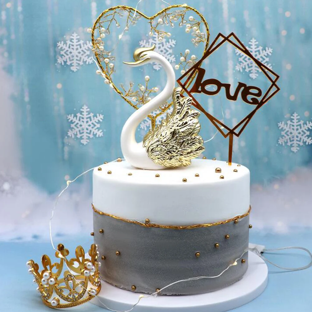 

2Pcs Crown Swan Cake Topper Sculpture for Dessert Decoration Home Office Lobby Table Decor Craft Display Shadowbox