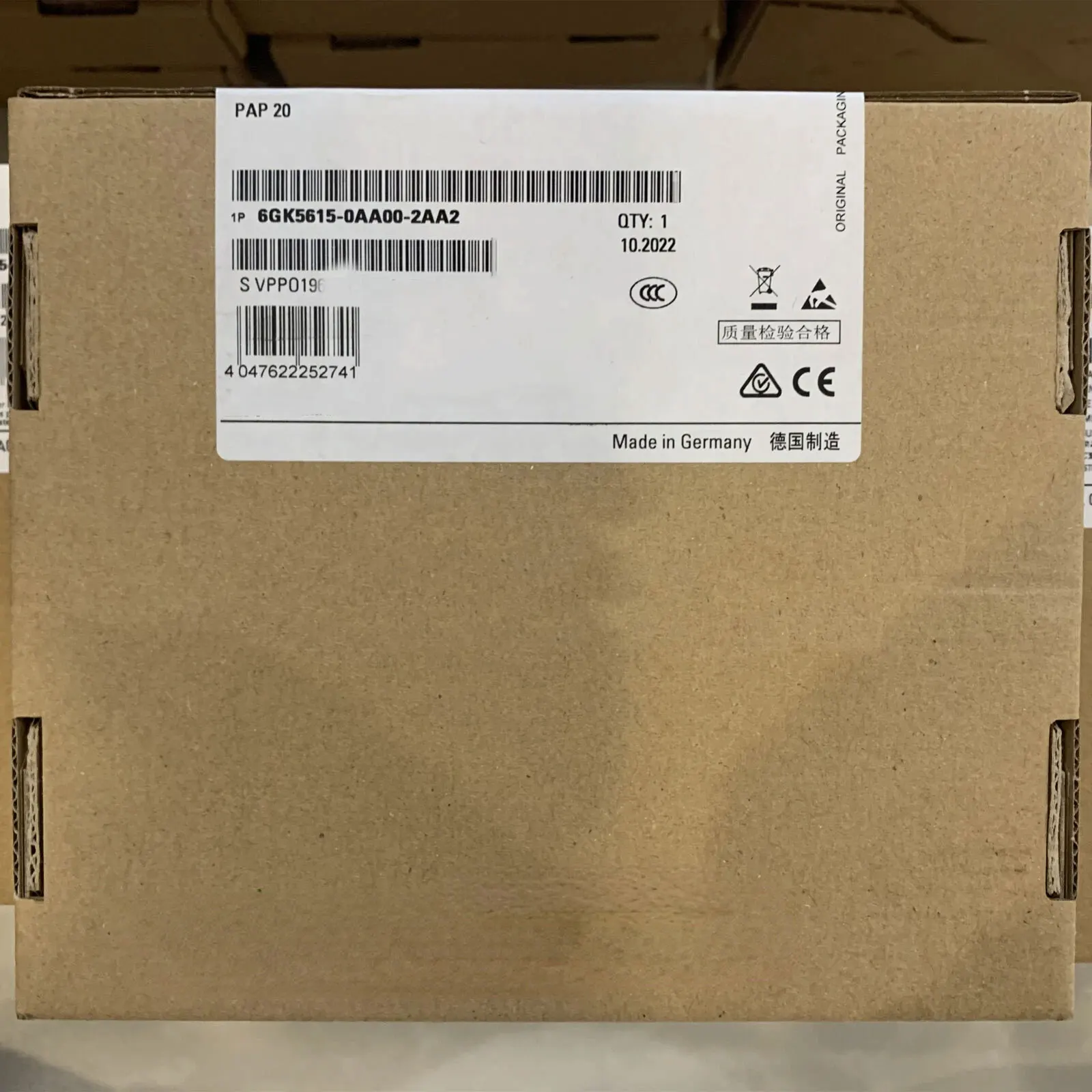 

Совершенно новый 6GK5615-0AA00-2AA2 6GK5 615-0AA00-2AA2 Гарантия один год