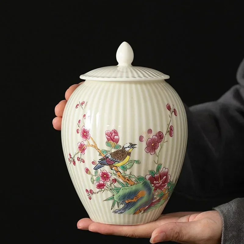 Exquisite Flower and Bird Storage Jar with Lid Ceramic Striped Candy Miscellaneous Grains Sealed Jar Kitchen Storage Container
