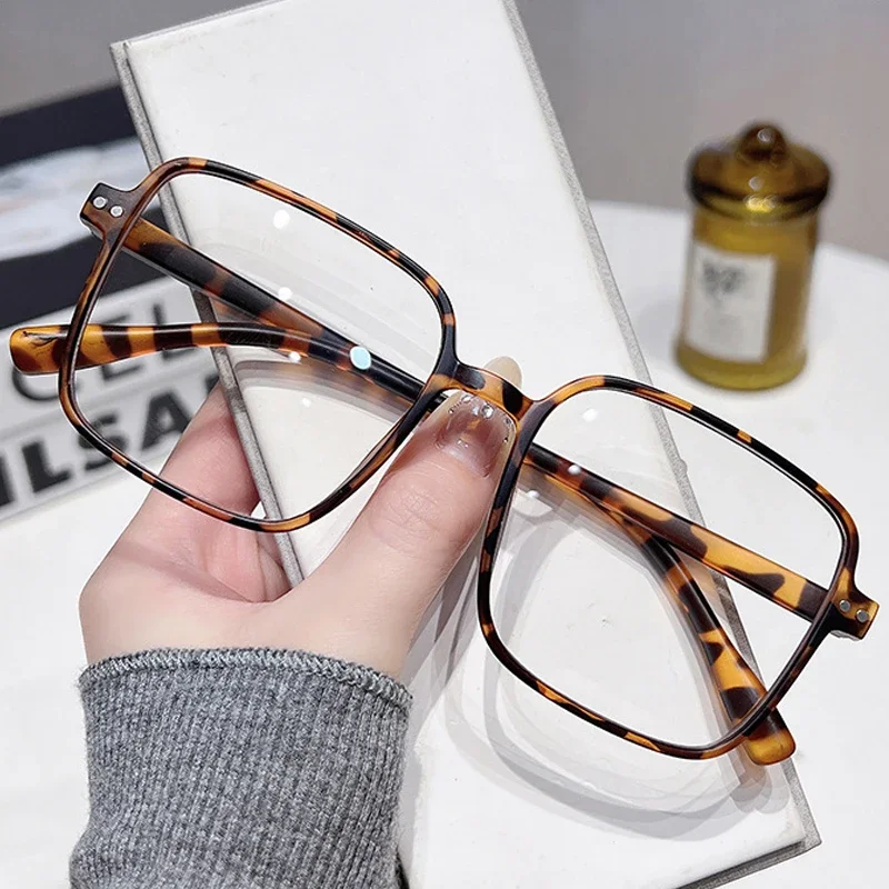 Anti Blue Light Glasses Women Men Vintage Eyeglass Woman Frame Square Glasses Oversized Big Size Lenses Blocking Eyeglasses