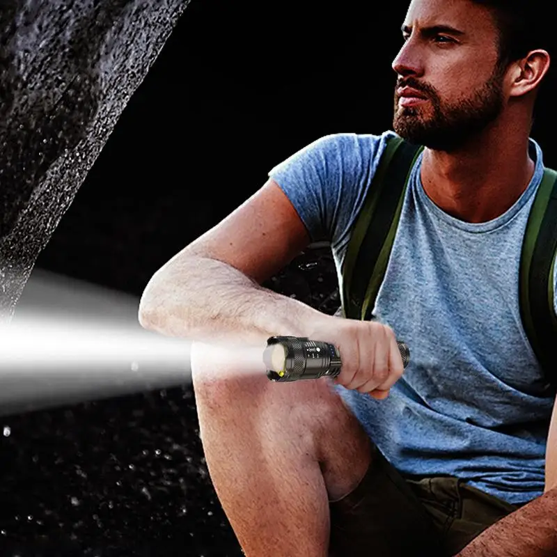 Lanterna LED Lanterna de acampamento com zoom recarregável Flash Lights Tocha 3 modos 250000   Lumens altos à prova d'água para camping
