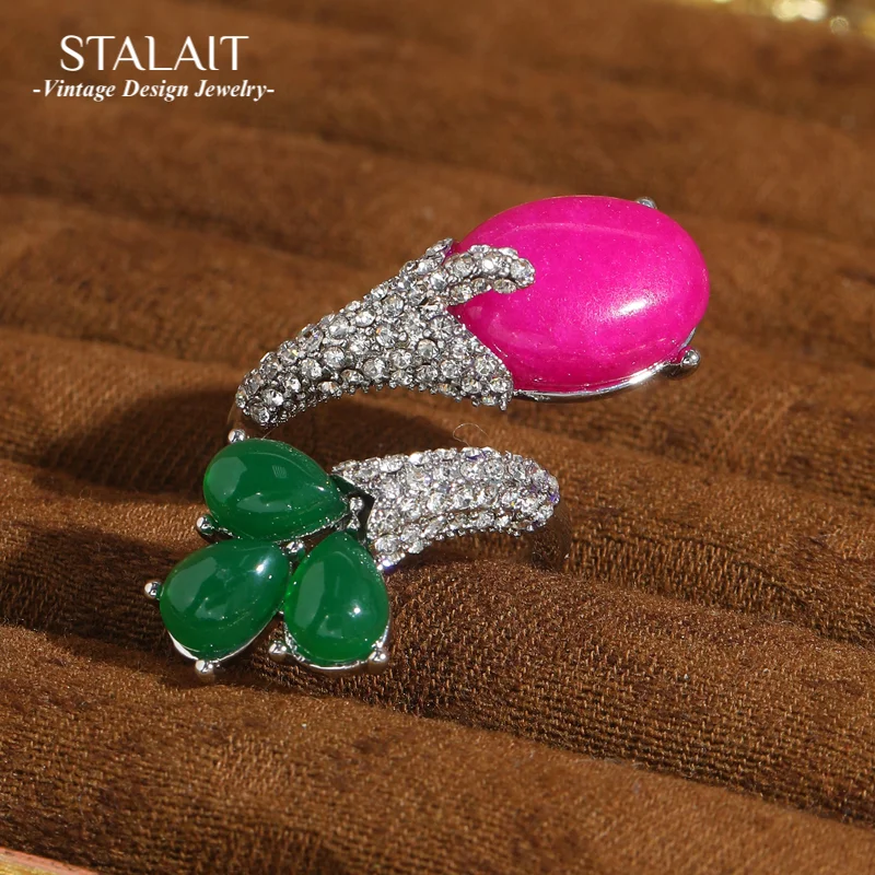 

Vintage Rose Green Flower Rings For Woman Agate Rhinestone Valentine Day Luxury Designer Jewelry Antique Gold Color Accessories