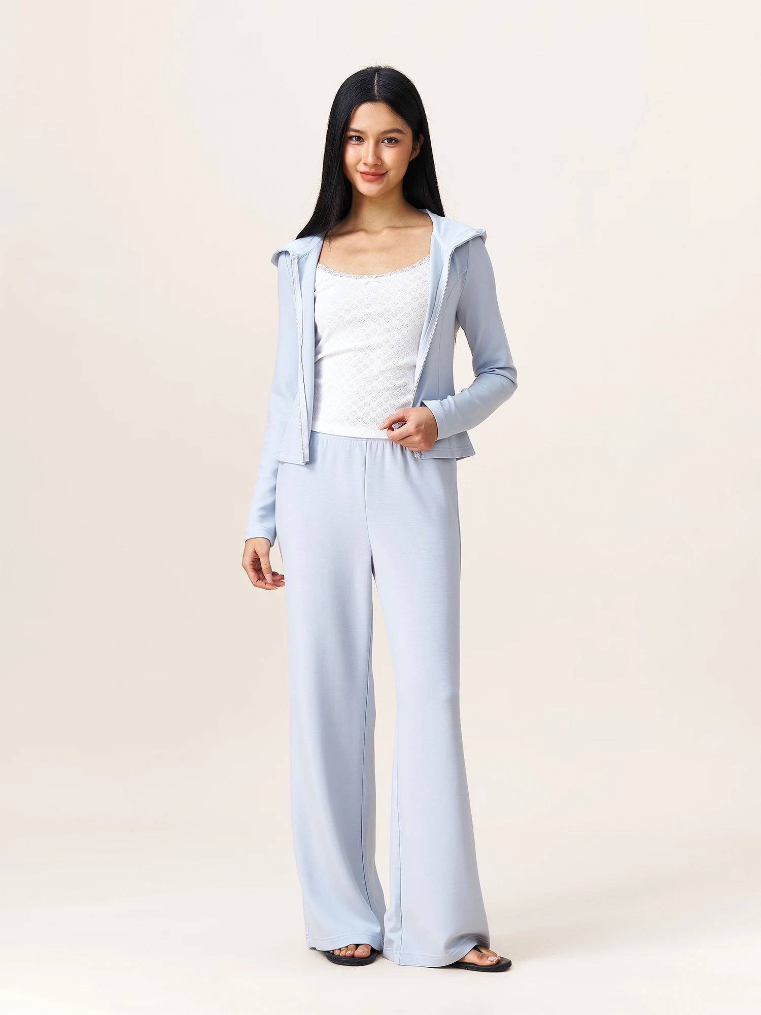 

Повседневный комплект: худи слим-фит и брюки с широкими штанинами для девочек – удобные, дышащие, с эластичным поясом, прямого кроя