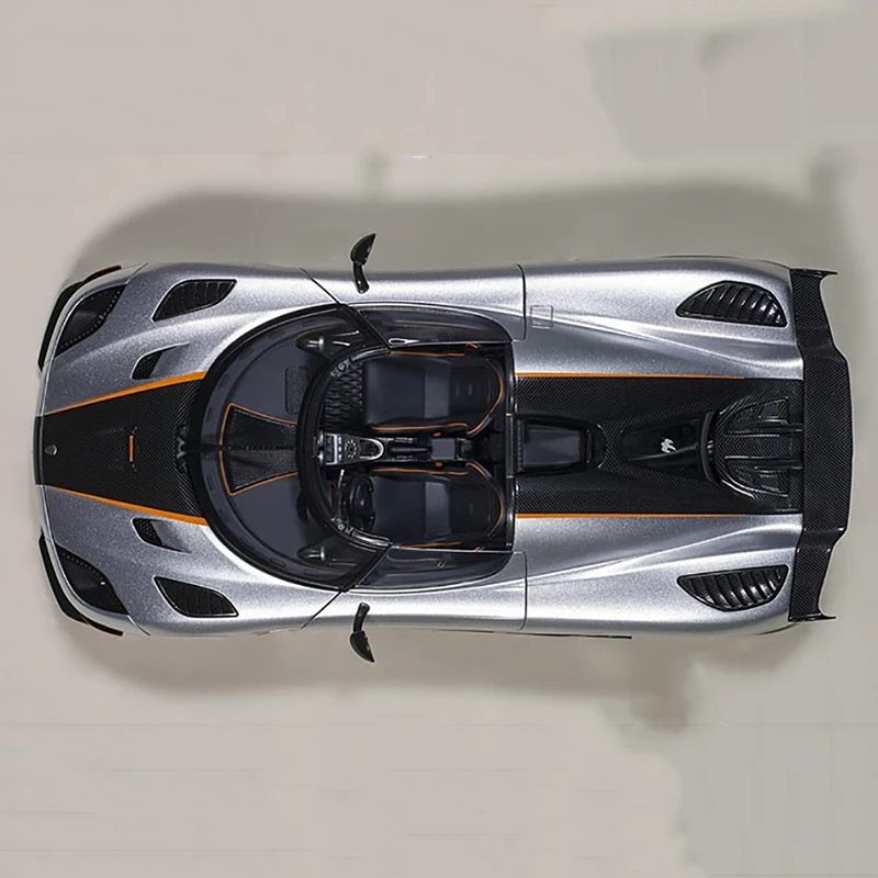 AUTOART 1:18 AGERA RS car model+small gift