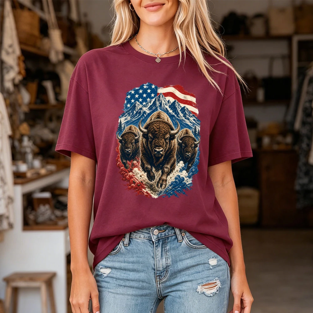 American Bison Graphic Maroon T-Shirt Women Patriotic Vintage Mountain Print Top Autumn Trendy Shirt Casual Nature Tee